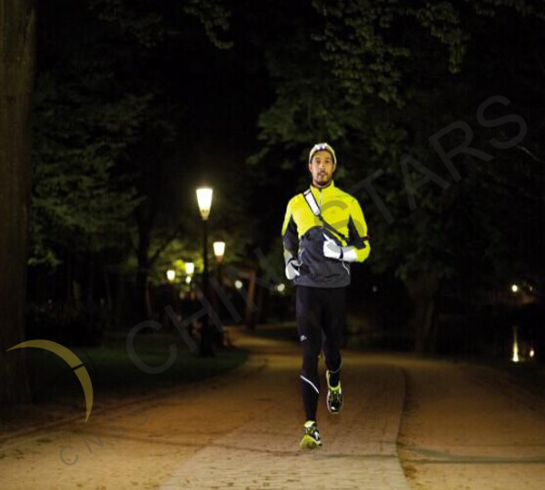 reflective running clothing